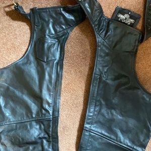 Leather chap for women